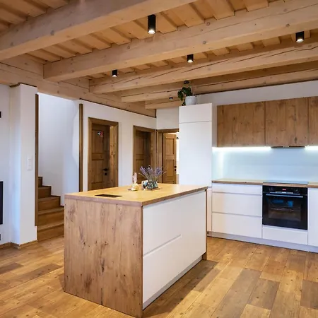 Tatralake With Barrel Sauna - Pri Mare بيت للعطل Liptovský Mikuláš