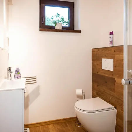 Tatralake With Barrel Sauna - Pri Mare *